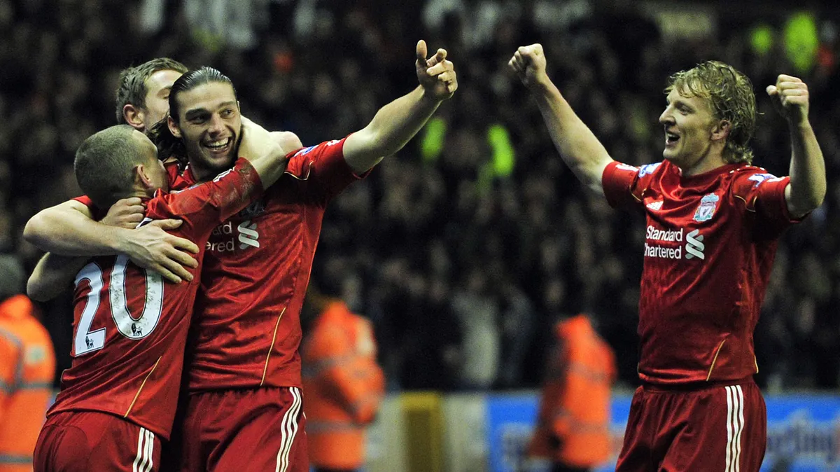 Andy Carrollért (balra) korábban rekordösszeget fizetett a Liverpool