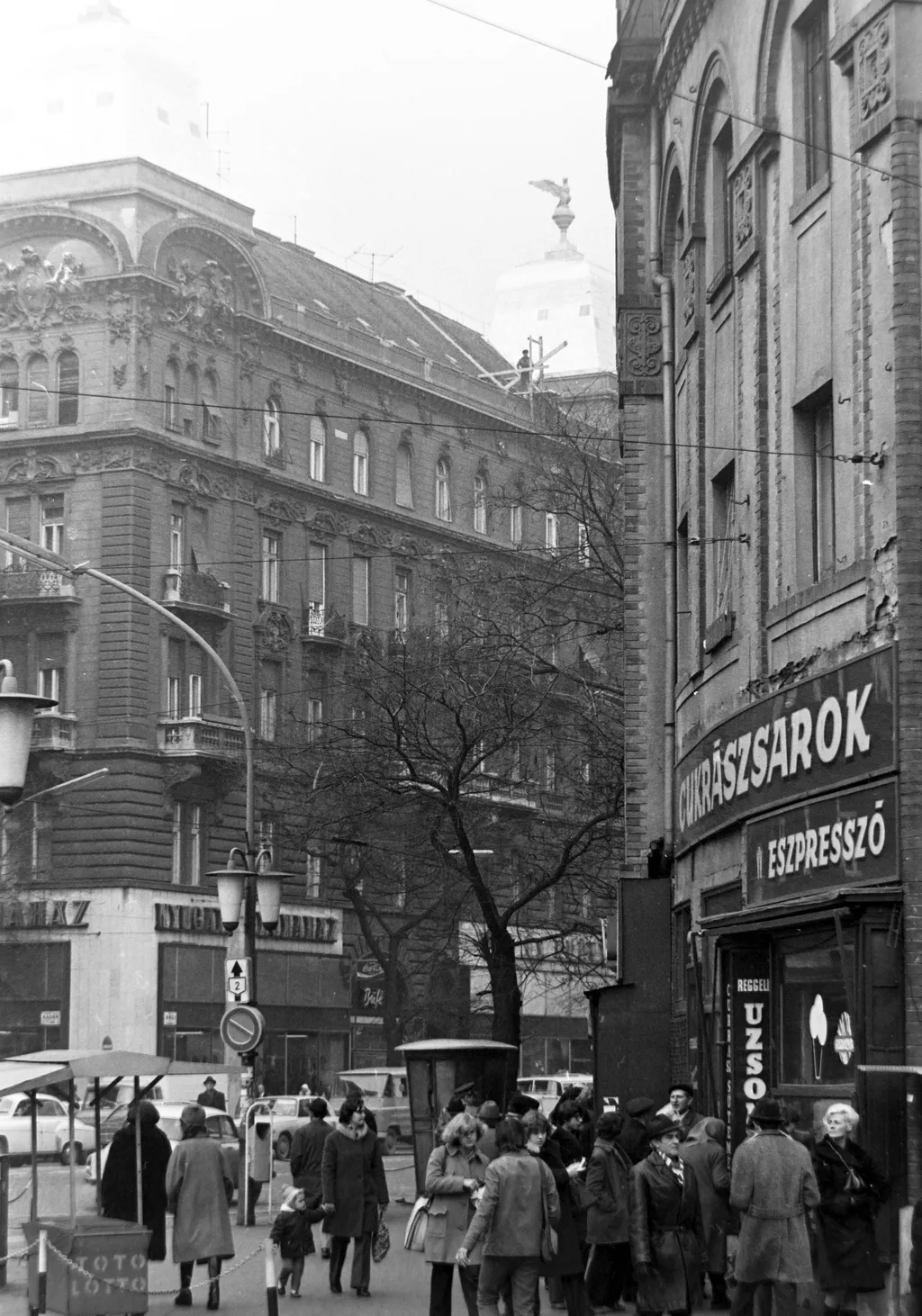 Westend-ház, Nyugati tér, Fortepan