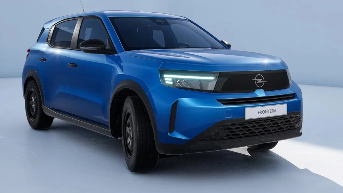 Az Opel Frontera Start megjelenésével az Edition felszereltség tartalma bővült