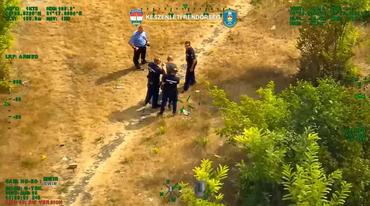 Körözött férfit fogott el a Készenléti Rendőrség helikopter segítségével.