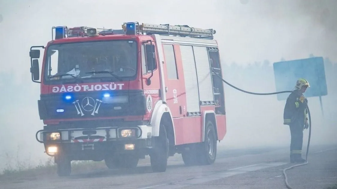 Tűz: újra fellángoltak a lángok a Hortobágyi Nemzeti Parkban