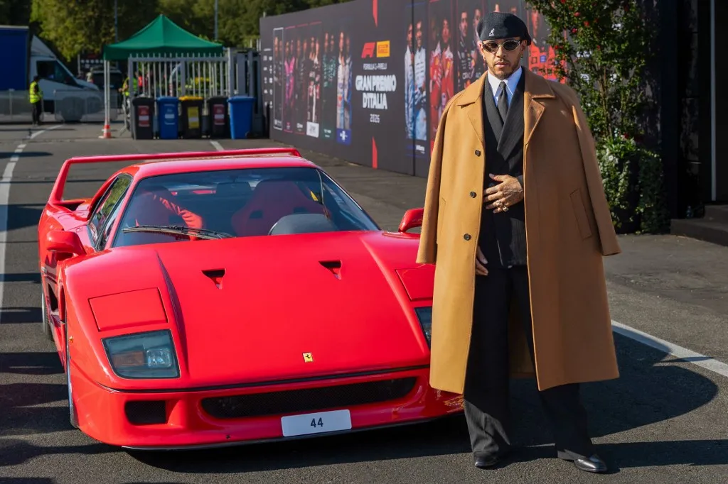 Lewis Hamilton drives a Ferrari F40 during the Formula 1 Pirelli Gran Premio d'Italia 2026 at Autodromo Nazionale Monza in Monza, on September 3, 2026. (Photo by Alessio Morgese/NurPhoto) (Photo by Alessio Morgese / NurPhoto via AFP)