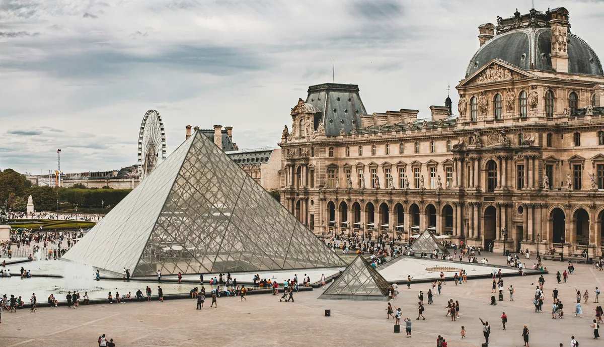 Louvre, Mona Lisa, Párizs, Franciaország, Leonardo da Vinci, múzeum, német állampolgárok A Louvre Mona Lisa-termében történt a szombati incidens Fotó: Unsplash 