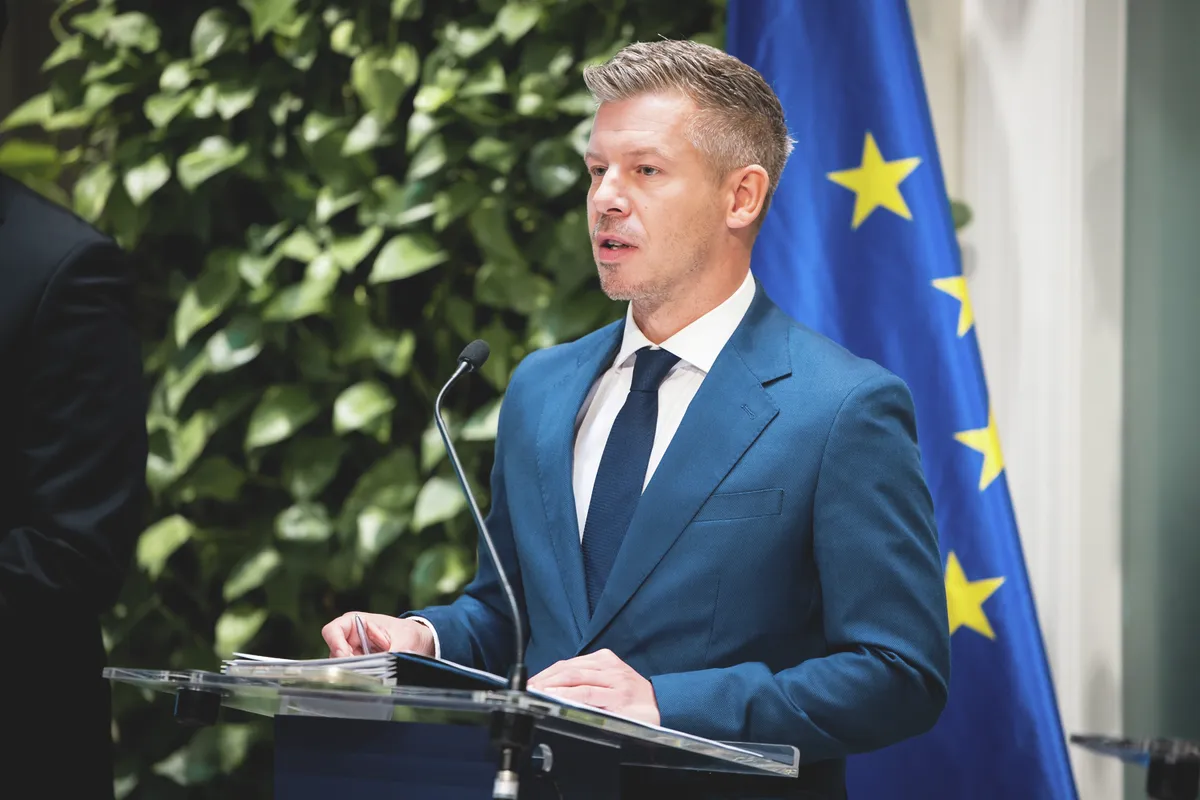 kormányzati sajtótájékoztató, kormányzatisajtótájékoztató, 2026.09.18.,Magyar Péter, Magyar Péter miniszterelnök MagyarPéter,Vitézy Dávid közlekedési és beruházási miniszter, VitézyDávid, Nestlé