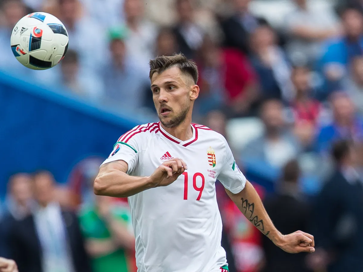 Tamas Priskin (Wegry) during he Euro 2016 group F football match between Iceland and Hungary at the Stade Velodrome in Marseille on June 18, 2016. (Photo by Foto Olimpik/NurPhoto) (Photo by Foto Olimpik / NurPhoto via AFP)