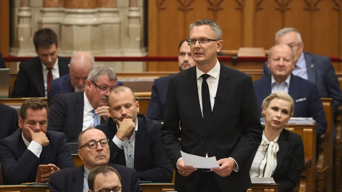 Rétvári Bence