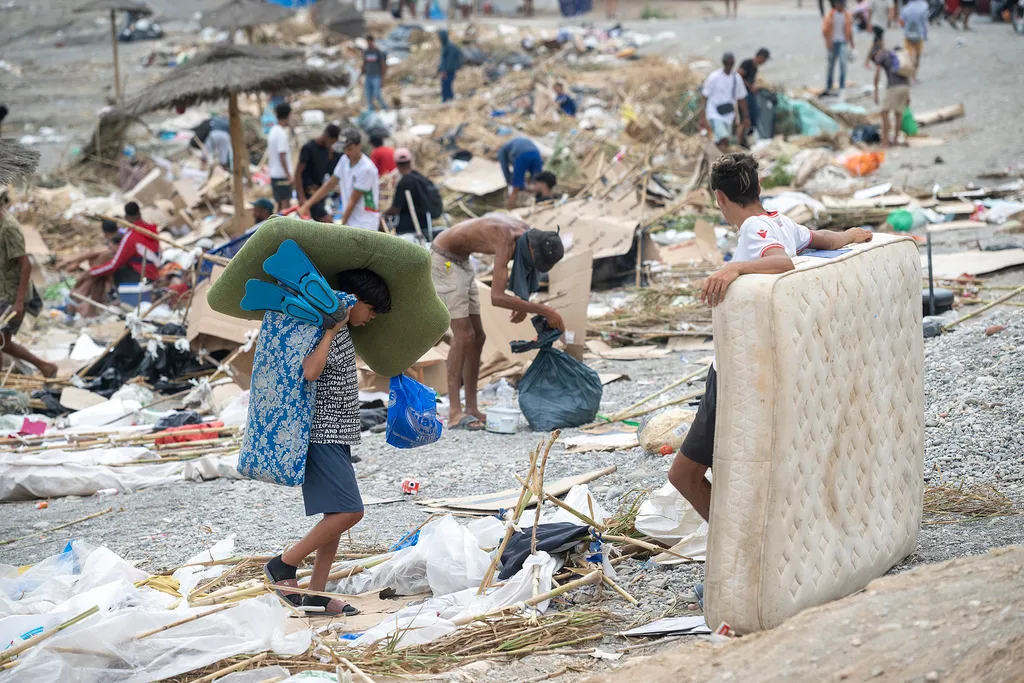 Ceuta, Spanyolország, Afrika, migráció, migránsok, Marokkó
