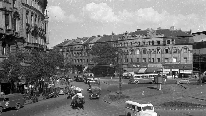 Westend-ház, Nyugati tér, Fortepan