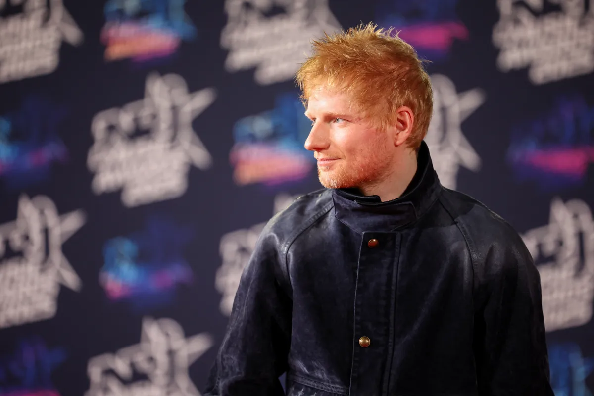 Egyedül lépett színpadra Ed Sheeran