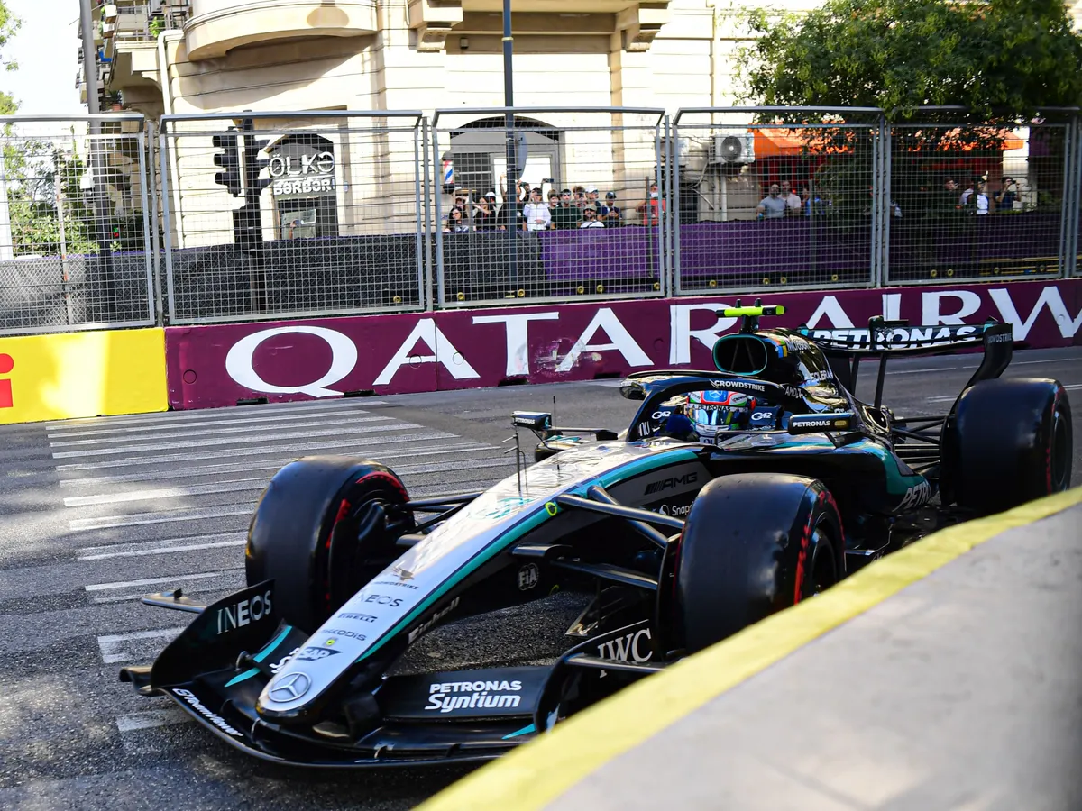 Kimi Antonelli súrolta a falat a bakui F1-es időmérőn