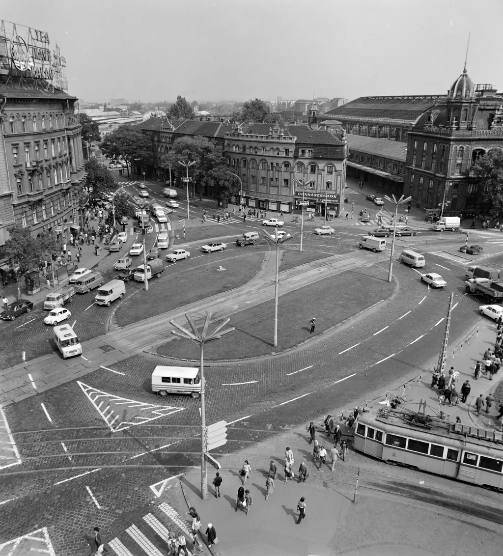 Westend-ház, Nyugati tér, Fortepan