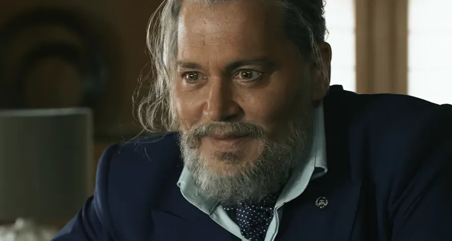 Johnny Depp a Day Drinker főszereplője.