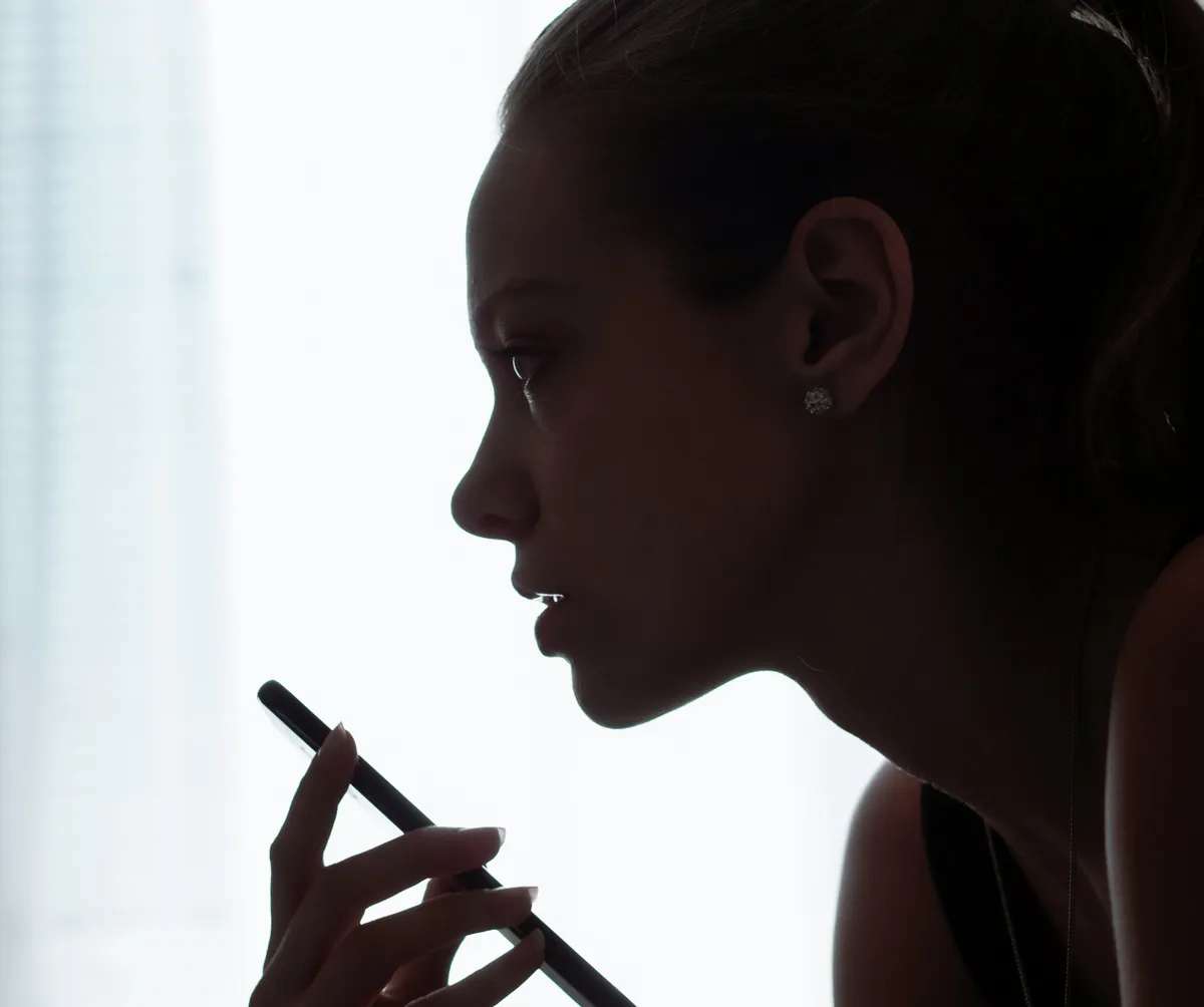 öregedés hang, hangéletkor, biológiai életkor, mesterséges intelligencia, egészségi állapot, biomarker, testösszetétel, BMI, alvás, vérnyomás A mesterséges intelligencia segítségével az öregedés és a hang közötti összefüggéseket vizsgálták Fotó:  Unsplash / Illusztráció