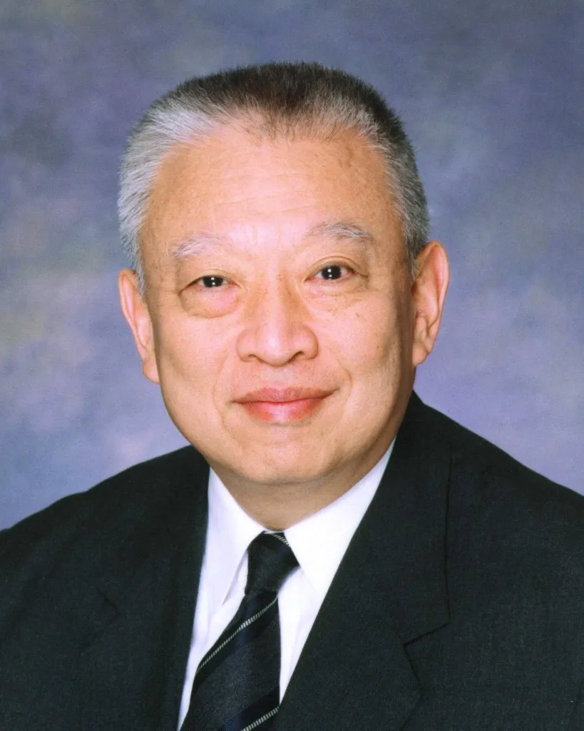 Hongkong, Kína, brit fennhatóság, ázsiai pénzügyi válság, SARS-járvány, nemzetbiztonsági törvény, Chris Patten, Leung Chun-ying, Carrie Lam Tung Chee-hwa 1997-ben lett Hongkong első vezetője Fotó: XINHUA / XINHUA(260909) -- BEIJING, Sept. 9, 2026 (Xinhua) -- A file photo of Tung Chee-hwa. Former vice chairman of the National Committee of the Chinese People's Political Consultative Conference and former chief executive of the Hong Kong Special Administrative Region (HKSAR) Tung Chee-hwa, died of illness at the age of 89 in Hong Kong at 9:57 p.m. Tuesday. (Xinhua) (Photo by Xinhua via AFP)