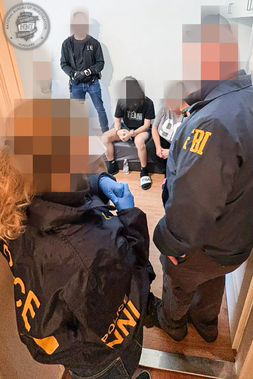 Terrorcselekménnyel fenyegetés miatt indult büntetőeljárás egy 16 éves győri fiúval szemben