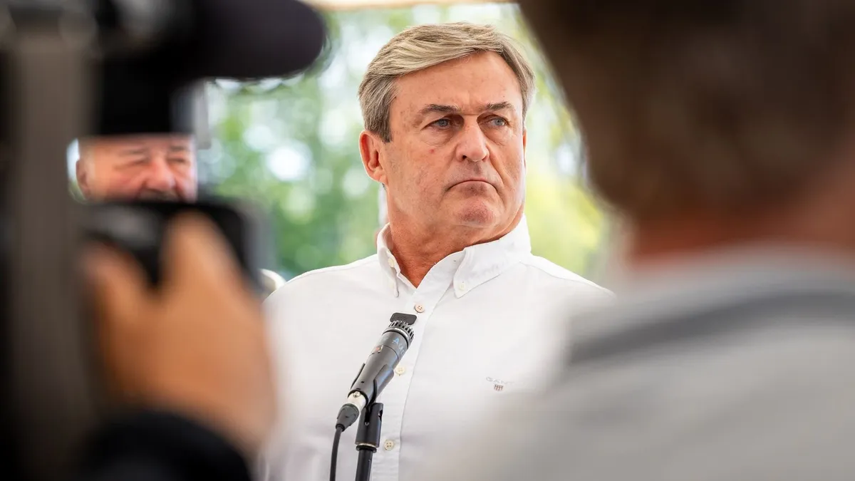 Kapitány István szerint a beruházásokat magántőke finanszírozza, miközben a fejlesztésekből a magyar vállalkozások és a helyi közösségek is profitálhatnak (Forrás: Facebook/Kapitány István)
