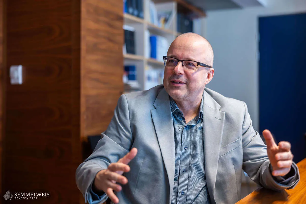 Dr. Kovács Krisztián András, Semmelweis Egyetem