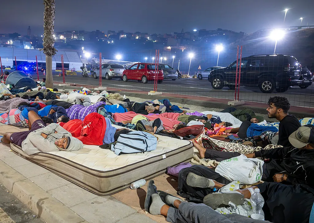 Ceuta, Spanyolország, Afrika, migráció, migránsok, Marokkó
