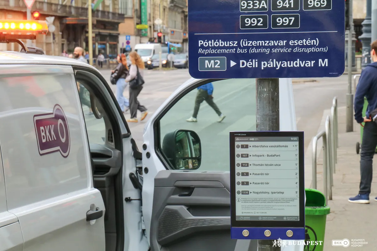 Jönnek a digitális menetrendi táblák