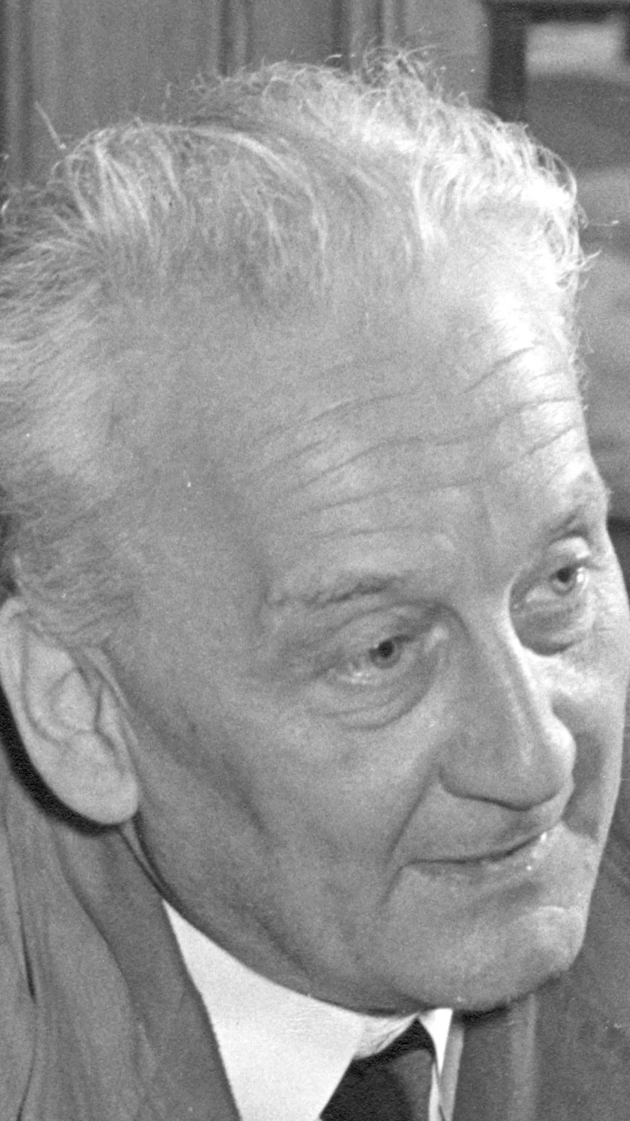 Szent-Györgyi Albert és a C-vitamin – Ezeket a tévhiteket még ma is sokan elhiszik