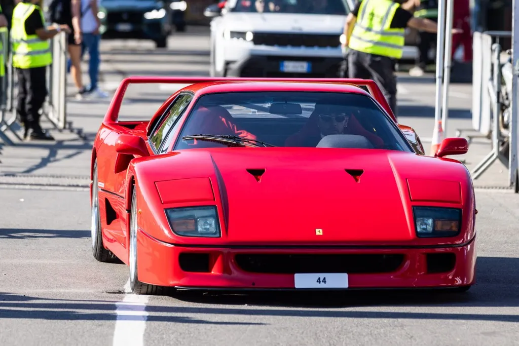 Lewis Hamilton drives a Ferrari F40 during the Formula 1 Pirelli Gran Premio d'Italia 2026 at Autodromo Nazionale Monza in Monza, on September 3, 2026. (Photo by Alessio Morgese/NurPhoto) (Photo by Alessio Morgese / NurPhoto via AFP)