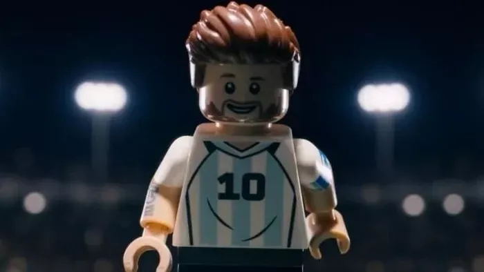 A LEGO Messit búcsúztatta, de egy kínos baki mindent elrontott - videó