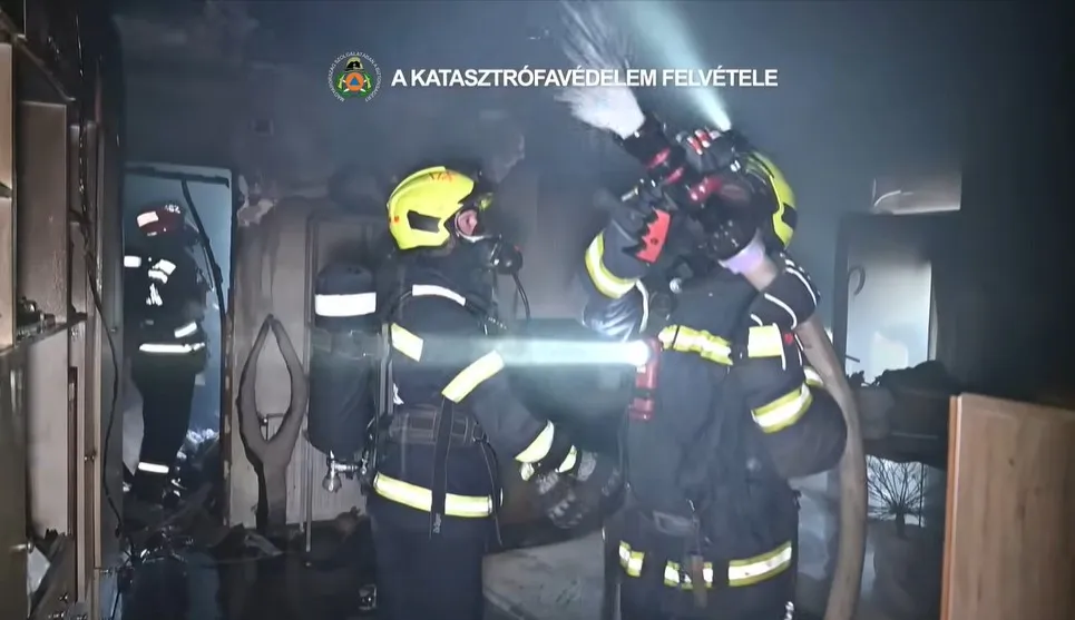 Budapest, tűz, XVIII. kerület, társasház, Ráday Gedeon utca