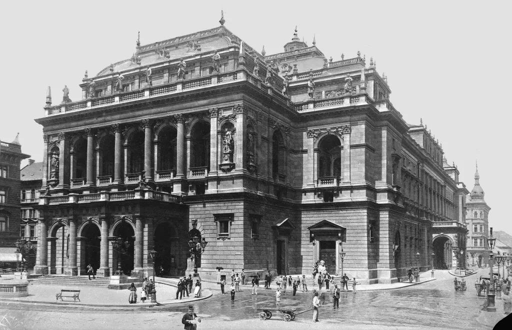 1900 – Magyar Állami Operaház