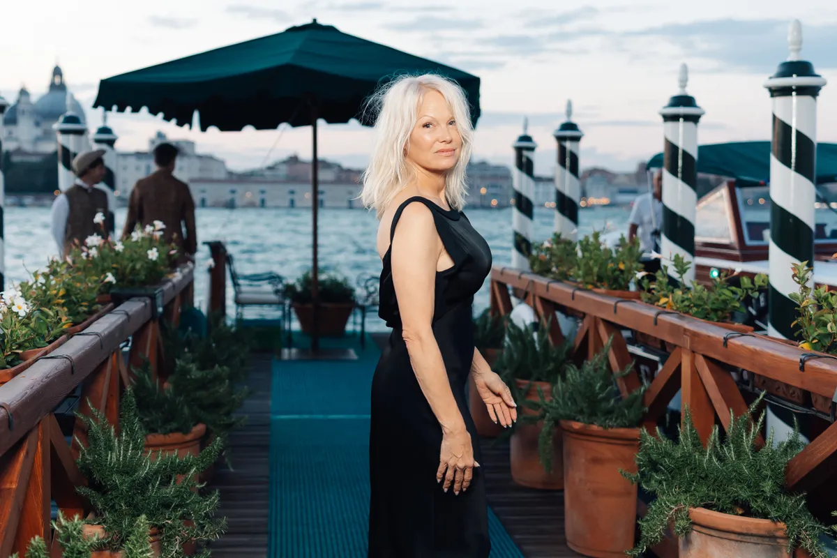 Pamela Anderson a velencei filmfeztiválon
