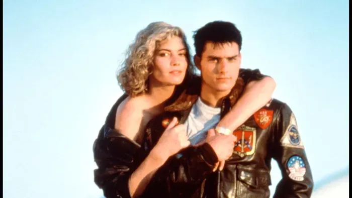 Rá sem lehet ismerni a Top Gun szőke bombázójára: Ennyit változtak Tom Cruise és társai 40 év alatt – Galéria