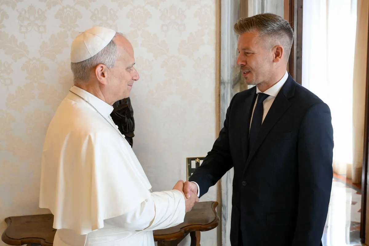 Magyar Péter vatikáni teljesítményétől nem voltak elragadtatva az olaszok