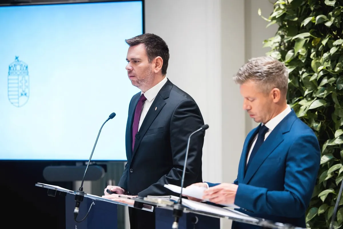 A Fidesz szerint Vitézy Dávid léptette hatályba a koncessziós szerződést és Magyar Péter koordinálta a Magyar Közút átszervezését