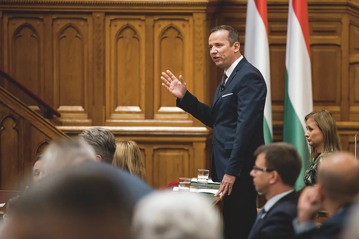 Parlament, az Országgyűlés plenáris ülése, Országgyűlésplenáris, 2026.09.28.