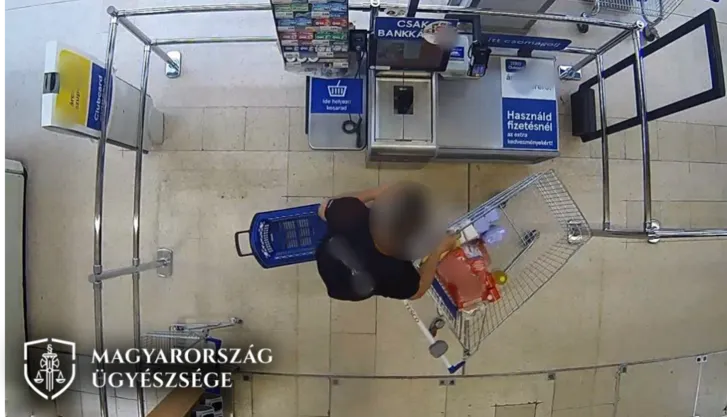 Sárgarépa kódjával lopott legót a Tescóból a polgármester