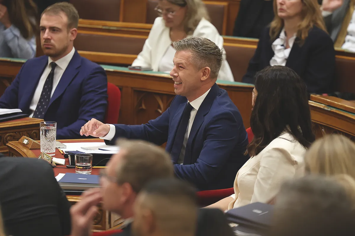 Parlament, az Országgyűlés plenáris ülése, Országgyűlésplenáris, 2026.09.15.Magyar Péter, MagyarPéter Hont András