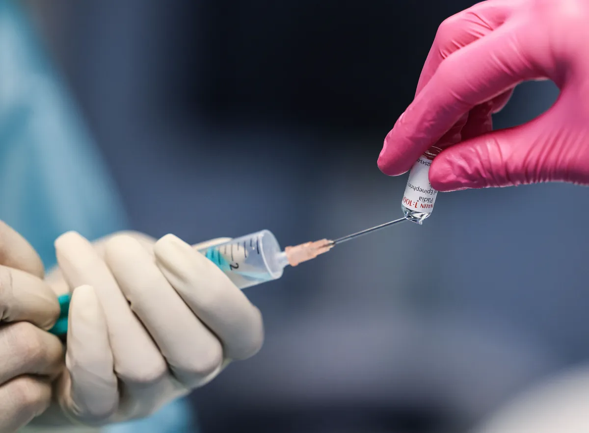 Egyre népszerűbb a zsírátültetés egy bizarr formája, melynek során elhunyt donorok zsírszövetét alkalmazzák
