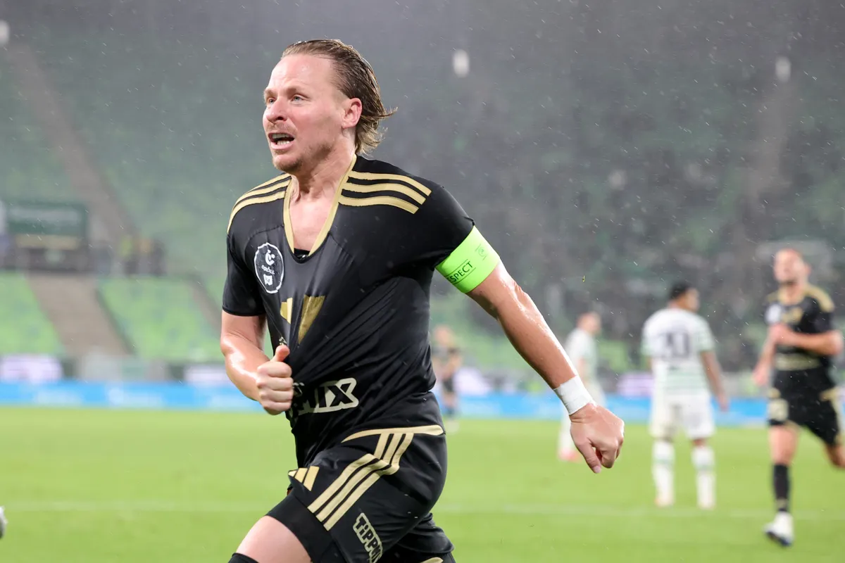 Dzsudzsák Balázs góljával szerzett pontot a DVSC a Fradi otthonában