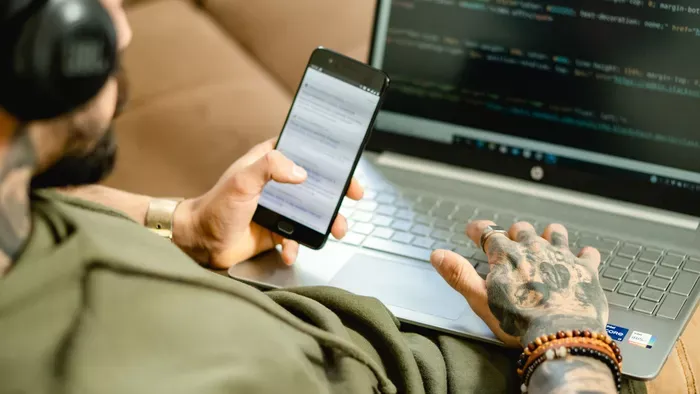 Már a dobozból kivéve vírusos lehet a mobilod, több ezer androidos telefon érintett