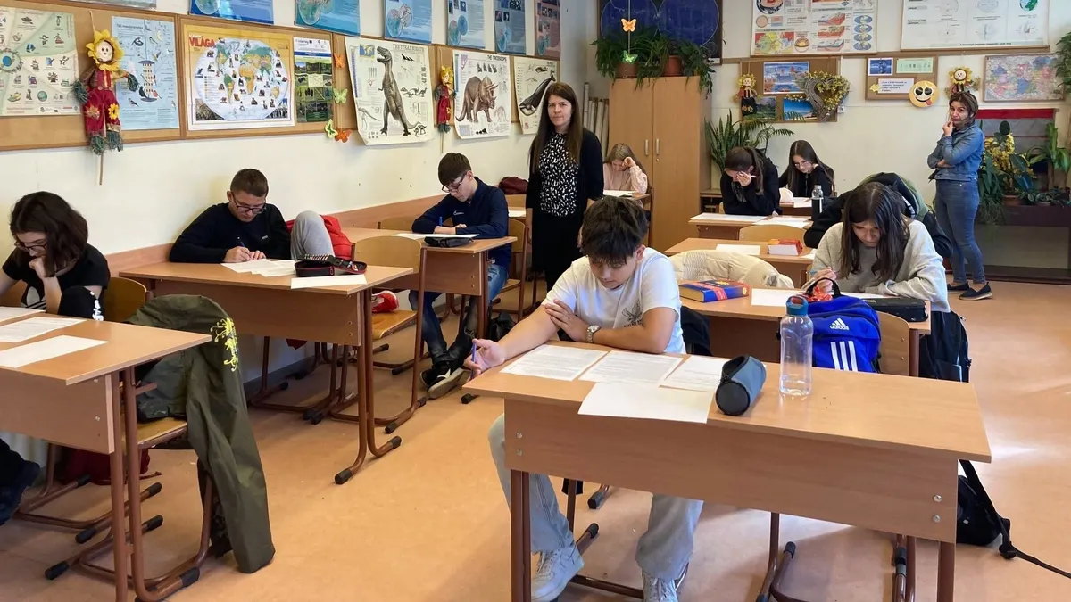 A Klebelsberg Központ szerint az Újpetrei Általános Iskola ügyében a gyermekek érdekeit és nyugalmát kell szem előtt tartani (Fotó: Facebook)