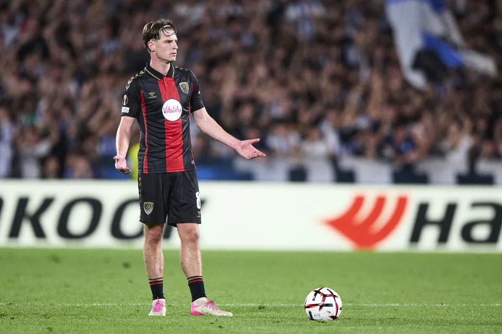 Alex Scott of AFC Bournemouth reacts during the UEFA Europa League 2026/27 Phase MD1 match between Real Sociedad and AFC Bournemouth at Estadio Anoeta in San Sebastian, Spain, on September 17, 2026. (Photo by Cesar Ortiz Gonzalez /NurPhoto) (Photo by Cesar Ortiz Gonzalez / NurPhoto via AFP)