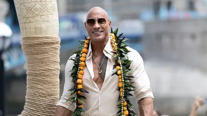 Ő tényleg The Rock? Sokkoló fotók a rémesen megöregedett Dwayne Johnsonról