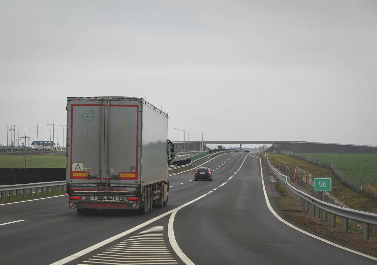 Magyar Péter kormánya megszüntetné a 35 évre szóló autópálya-koncessziót