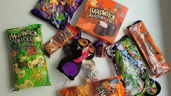 Rémisztő csomagolás, meglepő ízek: leteszteltük a Lidl halloweeni finomságait