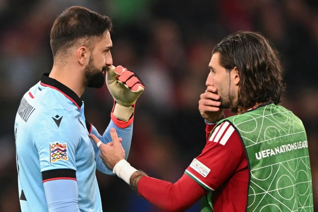 Szoboszlai Dominik és Giorgi Mamardasvili a lefújás után