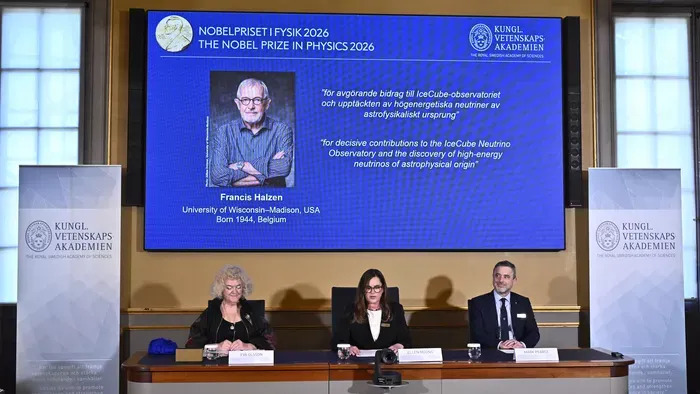 Nobel-díjat ért a testünkön áthatoló szellemrészecskék vadászata