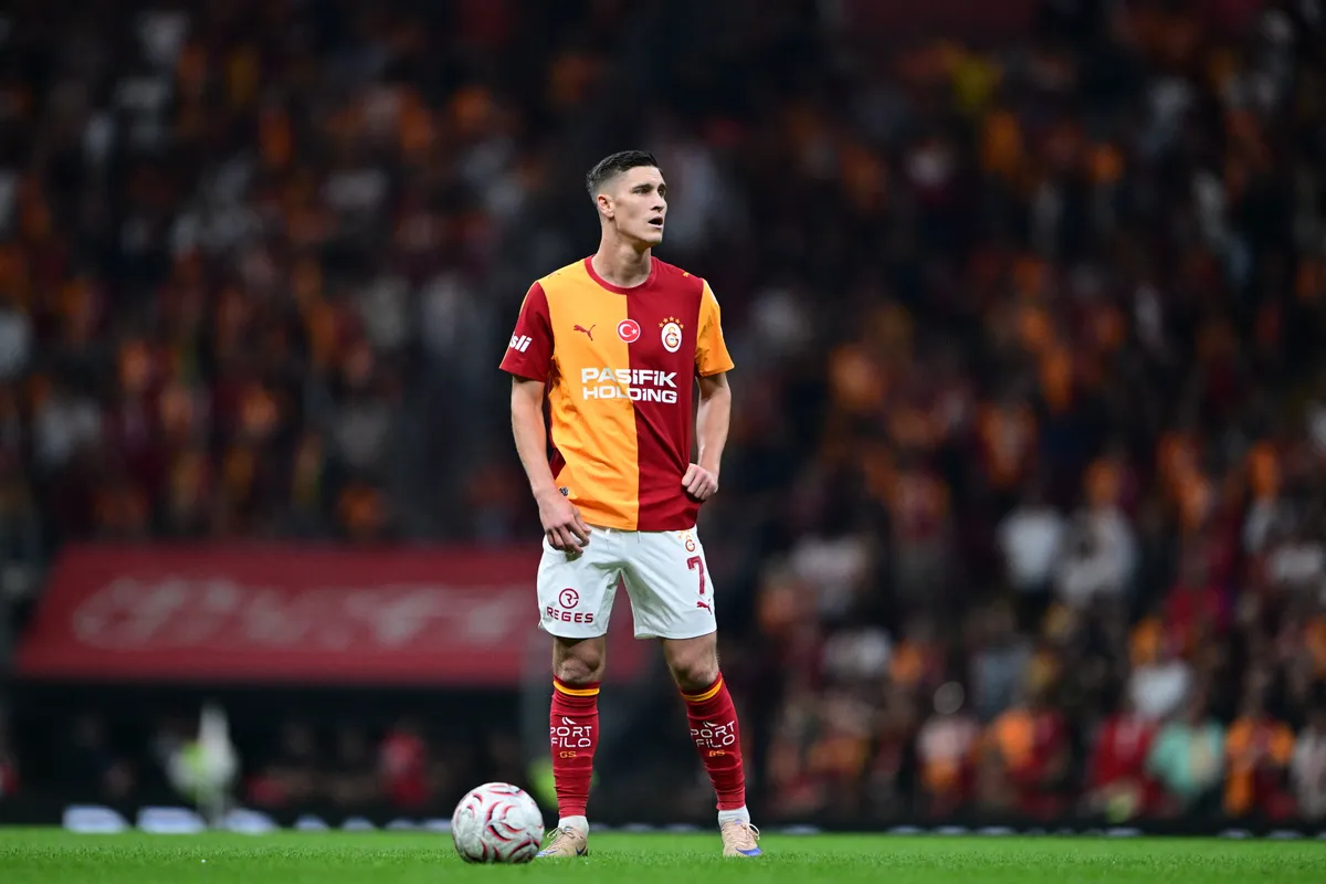 Sallai Roland csereként állt be a Galatasaray–Barcelona Bajnokok Ligája-mérkőzésen